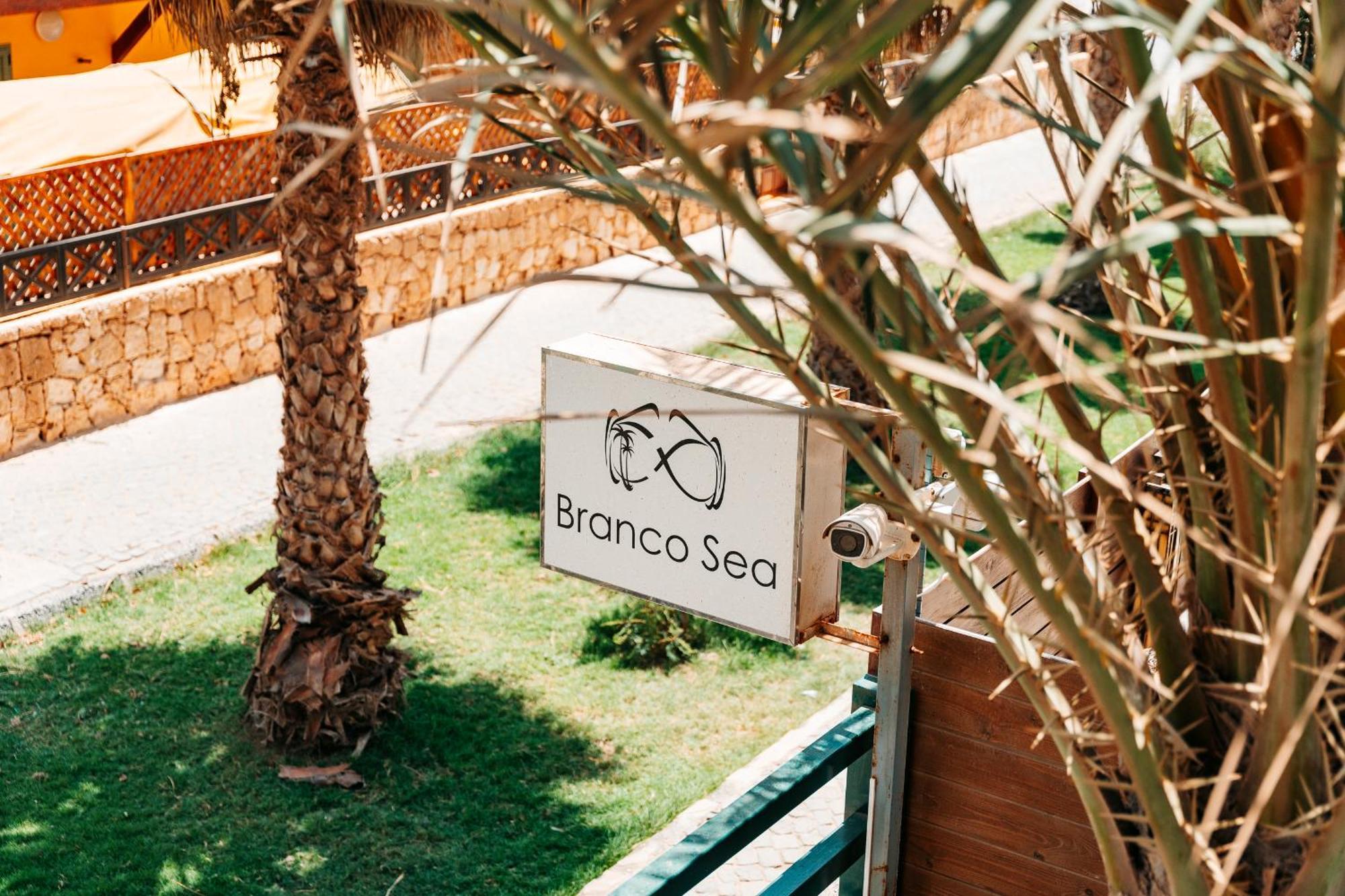 Branco Sea Holiday Apartments Санта-Мария Экстерьер фото